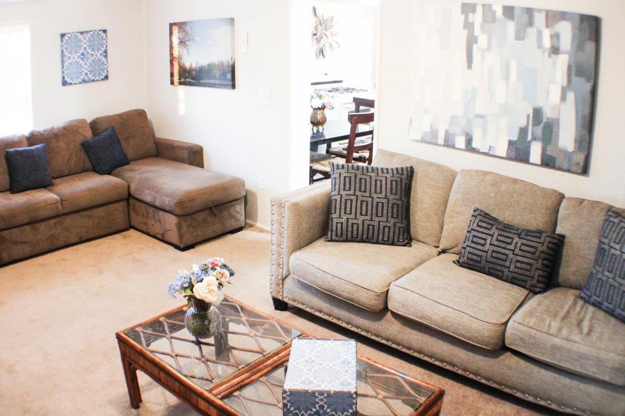 California Ave - 2 Bedroom - Home Away From Home! Pittsburgh Exteriér fotografie