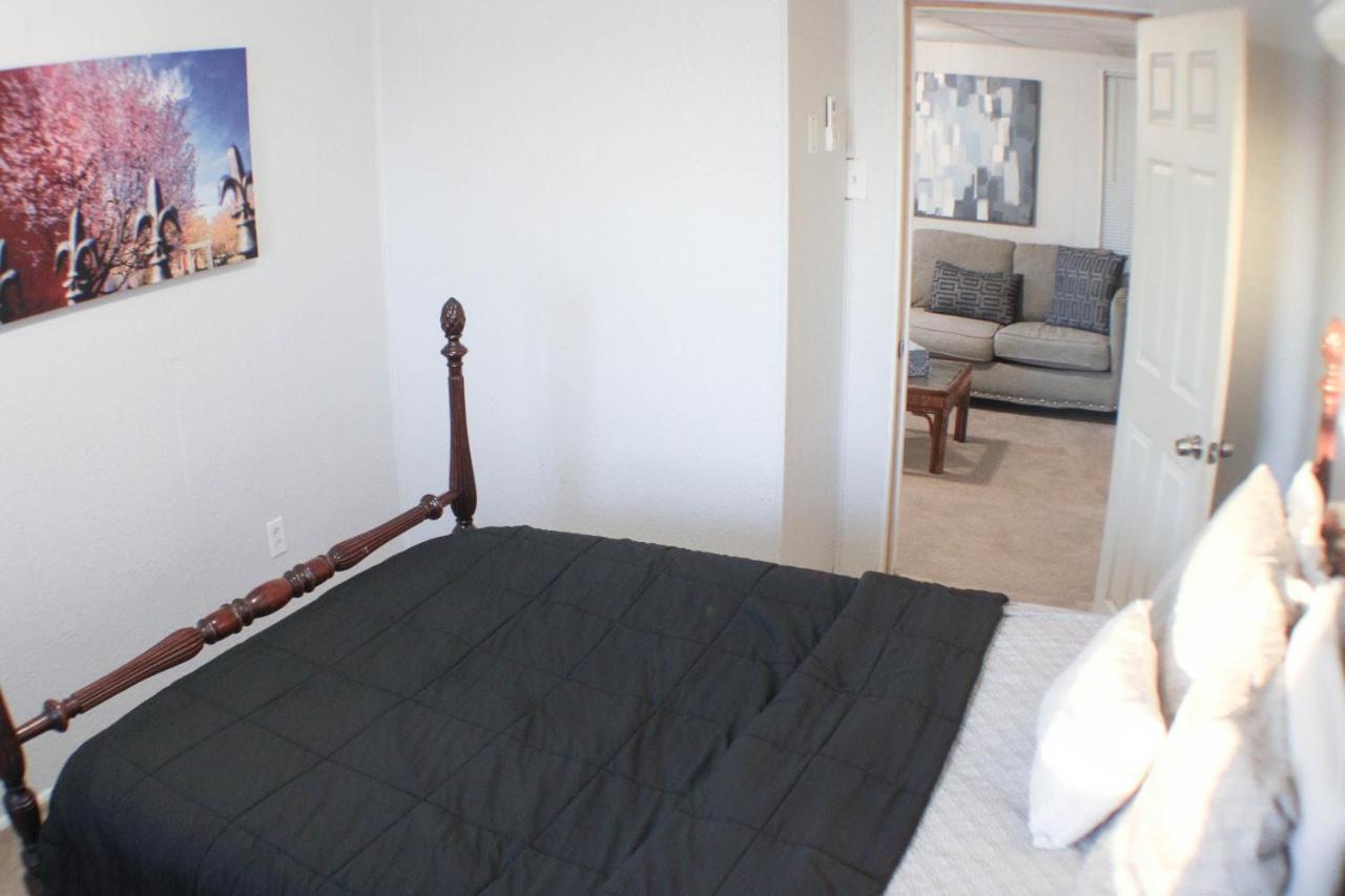 California Ave - 2 Bedroom - Home Away From Home! Pittsburgh Exteriér fotografie